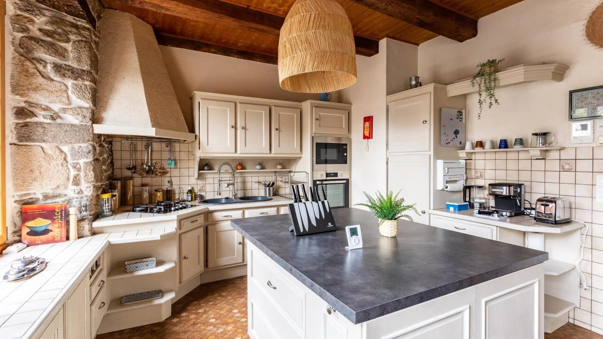 Holiday home Kloz Ar Lore - Piscine Chauffee Plouer-sur-Rance France